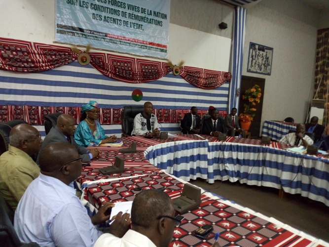 Salaire remis a plat